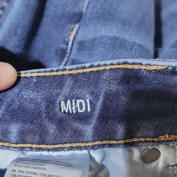 American Eagle Super Stretch Midi Jean Shorts Womens Size 2 - Picture 4 of 10